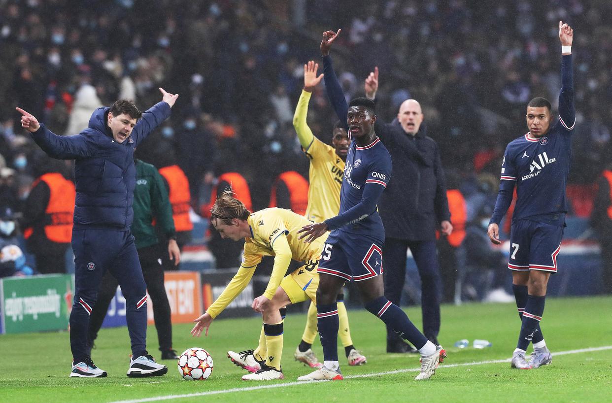 问鼎娱乐包含今晚中超焦点战；巴黎圣日耳曼临场应变；更衣室稳定；细节决定成败的词条